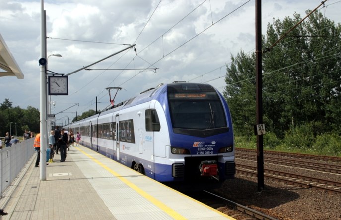 Z Warszawy do Kielc przez Opoczno i Skarżysko? Rozważana nowa łącznica kolejowa 