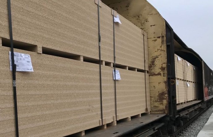 Pierwszy pociąg z produktami wyjechał z bocznicy fabrycznej w Biskupcu