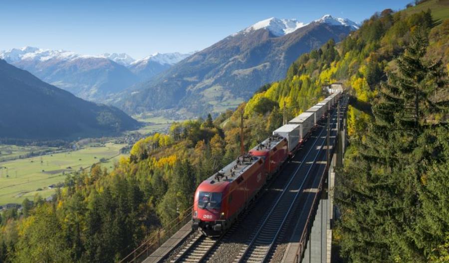 ÖBB Rail Cargo Group przechodzi na “zieloną” energię ÖBB Rail Cargo Group przechodzi na “zieloną” energię