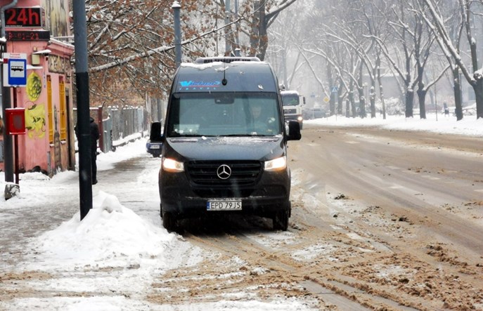 Wojewoda łódzki: Wykluczenie komunikacyjne najdotkliwszym z wykluczeń po transformacji 
