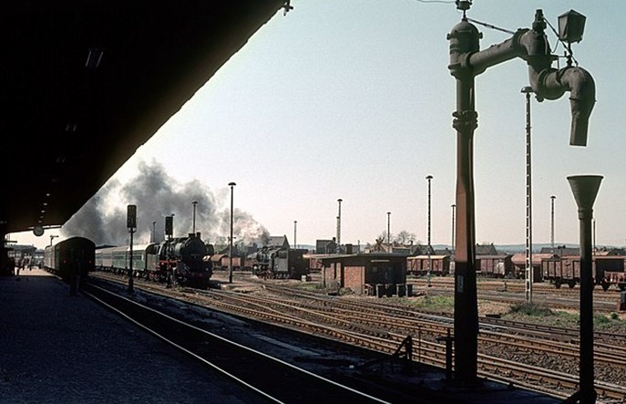 Niemcy: Wraca kwestia odszkodowań od kolei za transporty do obozów zagłady