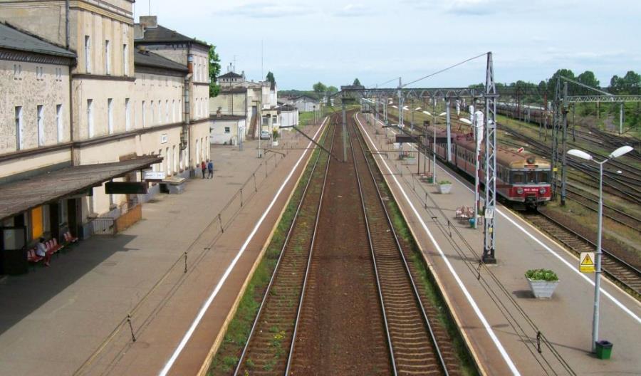 Oferty na dokumentację stacji Krzyż znacznie poniżej kosztorysu Oferty na dokumentację stacji Krzyż znacznie poniżej kosztorysu