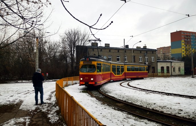 Łódź: GT8N z członem niskopodłogowym na nowych liniach
