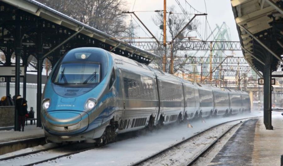 Problemy taborowe PKP Intercity. Wyłączone zespoły trakcyjne i wagony Problemy taborowe PKP Intercity. Wyłączone zespoły trakcyjne i wagony