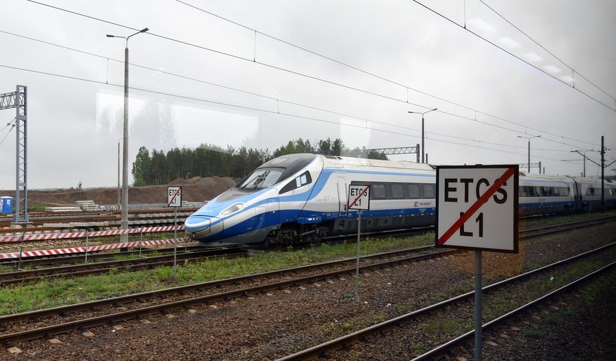 Coraz więcej linii z ETCS. Ale czy korzystają z niego pociągi? Coraz więcej linii z ETCS. Ale czy korzystają z niego pociągi?