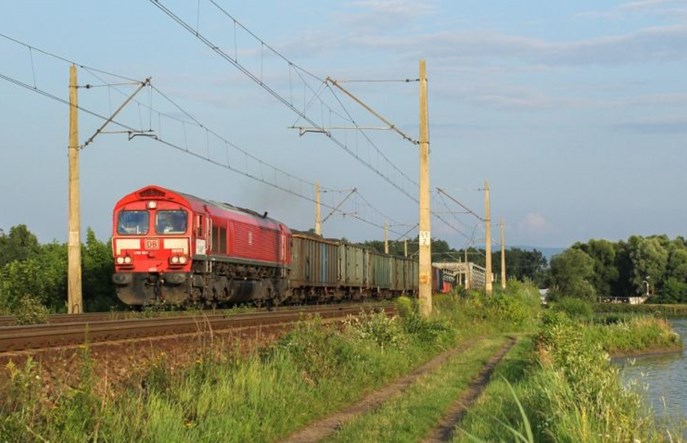 ZZM: Chcemy wywołać dyskusję na temat pociągów spalinowych pod siecią [aktulizacja]