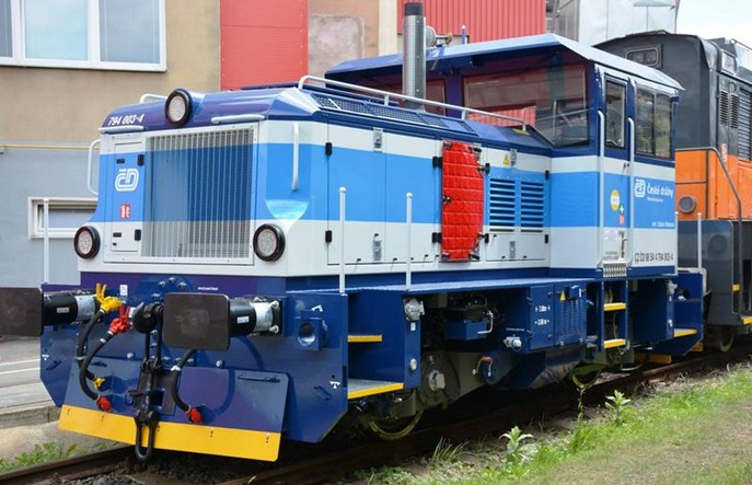 PKP Intercity kupuje 10 lokomotyw manewrowych od CZ Loko