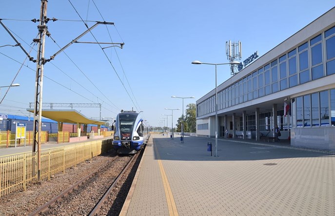 Trakcja: Zaprzeczamy plotkom o przyczynach opóźnień kontraktu na LCS Terespol