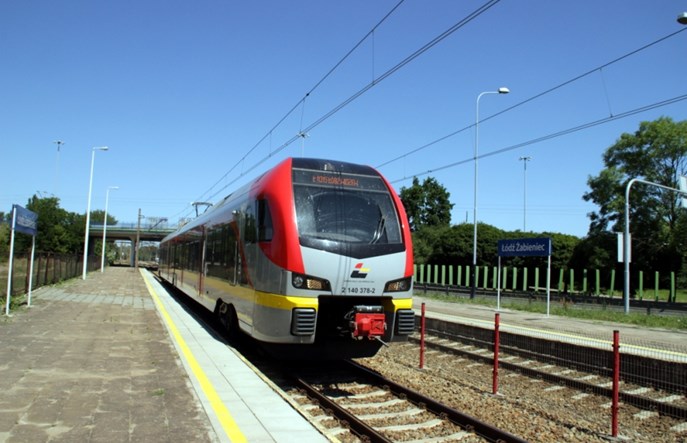 Łódzkie: Zamiast elektryfikacji linii do Opoczna będzie nowy tabor kolejowy