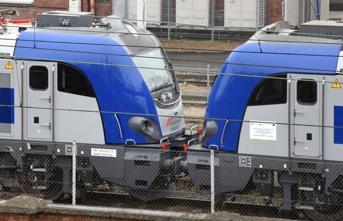 PKP Intercity bada rynek przed kupnem 16 lokomotyw hybrydowych