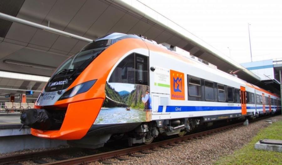 Zmiana rozkładu Polregio. W weekendy do Cieszyna, w majówkę do Sandomierza Zmiana rozkładu Polregio. W weekendy do Cieszyna, w majówkę do Sandomierza