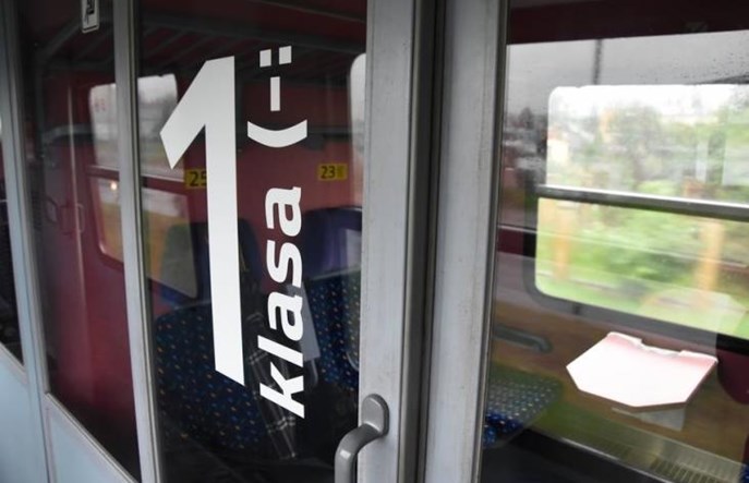 PKP IC chce wynająć kolejne pociągi spalinowe – na Magistralę Podsudecką