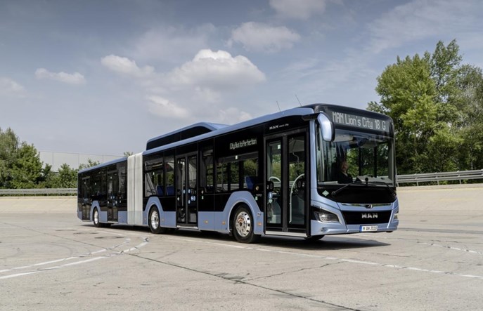 MPK Radom z ofertami na leasing autobusów CNG. MAN vs Solaris 