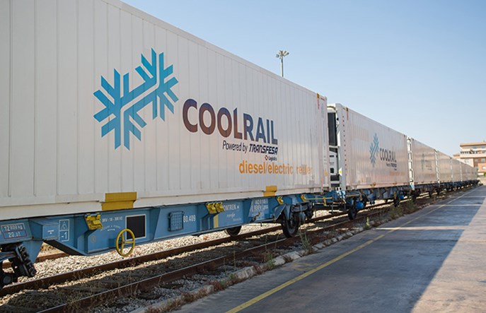 Wagony chłodnie wracają do łask. Pociąg z owocami pojechał z Hiszpanii do Danii