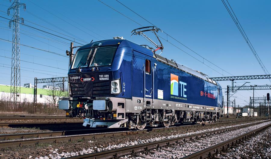 Cargounit wynajmie trzy nowe Vectrony spółce Bahnoperator. Planuje kolejne zakupy Cargounit wynajmie trzy nowe Vectrony spółce Bahnoperator. Planuje kolejne zakupy