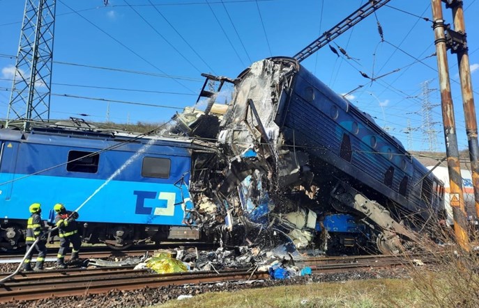 Katastrofa kolejowa w Czechach. Zderzyły się dwa pociągi towarowe
