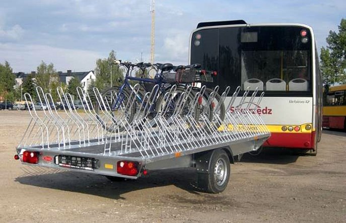 Koleje Małopolskie: Szybkie i rowerowe busy w komunikacji zastępczej