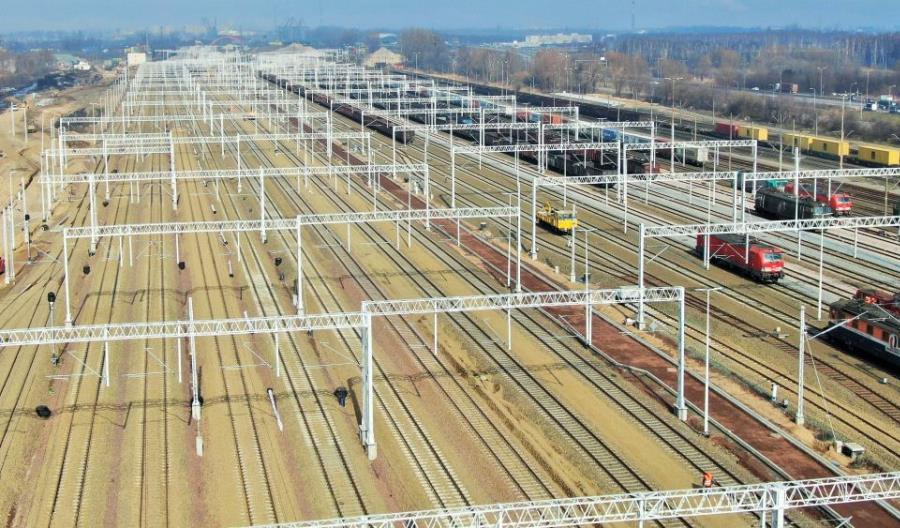 Praktyczne aspekty wprowadzenia IV pakietu kolejowego Praktyczne aspekty wprowadzenia IV pakietu kolejowego