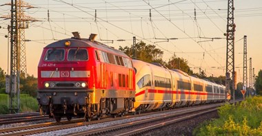 Deutsche Bahn chce na własną rękę szczepić kolejarzy