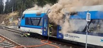 Tuż przy polskiej granicy spalił się czeski autobus szynowy