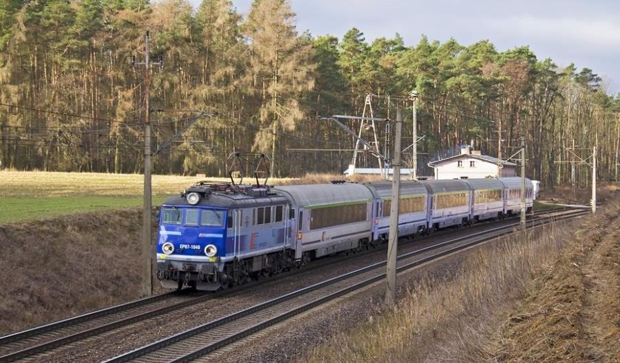 PKP Intercity: Bilety na zwiększony limity miejsc nie pojawią się w przedsprzedaży PKP Intercity: Bilety na zwiększony limity miejsc nie pojawią się w przedsprzedaży