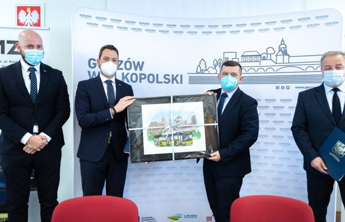 Gorzów Wlkp.: Jest umowa na elektrobusy Solarisa w pakiecie z infrastrukturą do ładowania