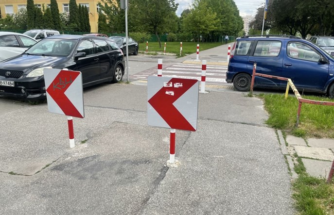 Słupki batem na kierowców? 