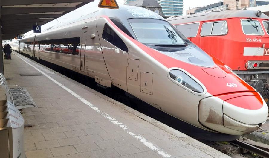 SBB przedstawia projekt rozkładu jazdy pociągów na 2022 rok SBB przedstawia projekt rozkładu jazdy pociągów na 2022 rok