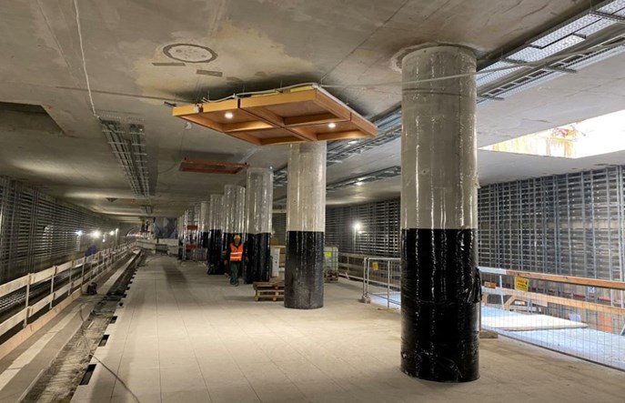 Metro na Bemowo: Próbne elementy wystroju na stacjach
