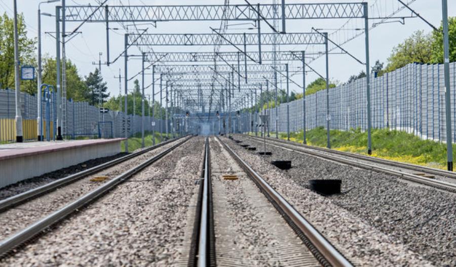 PLK chce poprawić estetykę ekranów. Ruszył konkurs architektoniczny PLK chce poprawić estetykę ekranów. Ruszył konkurs architektoniczny