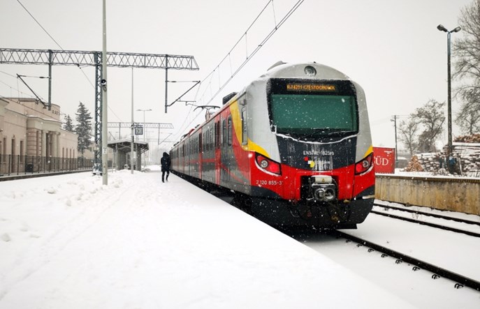 Łódzkie: 140 km/godz. na fragmencie linii nr 1 w okolicach Radomska