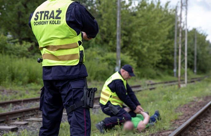 SOK ujęła złodzieja kabla telekomunikacyjnego na szlaku Szczecin Zdroje – Regalica