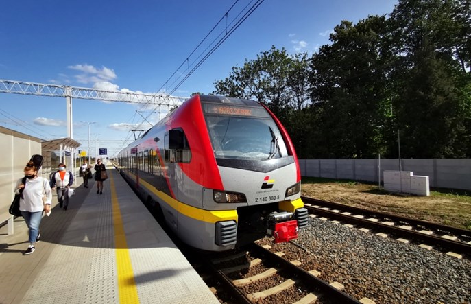 Łódzkie: Znów komunikacja zastępcza do Sieradza. Trwa remont wiaduktu 