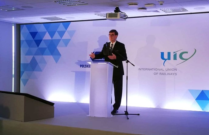 Krzysztof Mamiński przewodniczącym UIC. "To nobilitacja dla polskiej kolei"