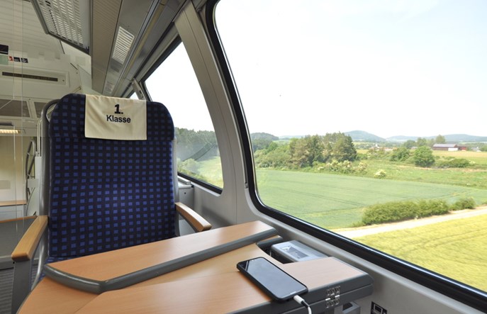 PKP Intercity rozpisało przetarg na piętrowe zestawy push-pull