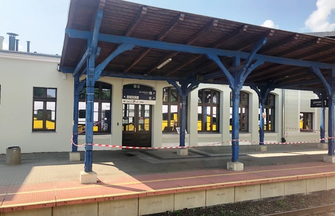 Zamknięta wiata w Kątach Wrocławskich. Będzie naprawa