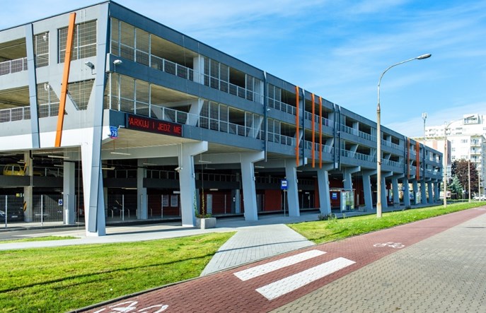 ZTM Warszawa pokoloruje poziomy parkingów przesiadkowych