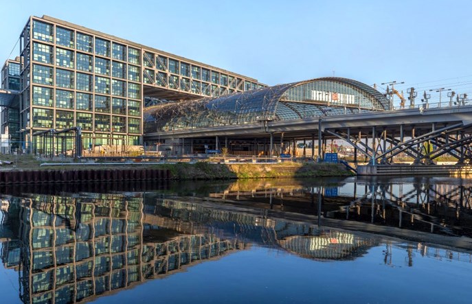 Niemcy: Krytyka współpracy Google z Deutsche Bahn