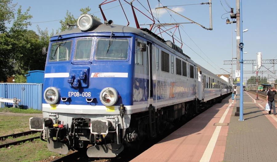 Rozwiewamy wątpliwości dotyczące nowych zasad rezerwacji w PKP Intercity Rozwiewamy wątpliwości dotyczące nowych zasad rezerwacji w PKP Intercity