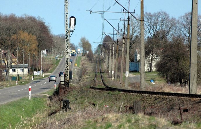 Majewski: Drogi żelazne są dla pociągów