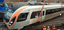 Wykolejony i uszkodzony ukraiński Huyndai wraca na tory po 4 miesiącach