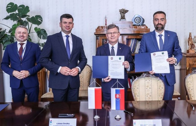 Nowa linia autobusowa w strefie transgranicznej na trasie Chochołów – Sucha Hora