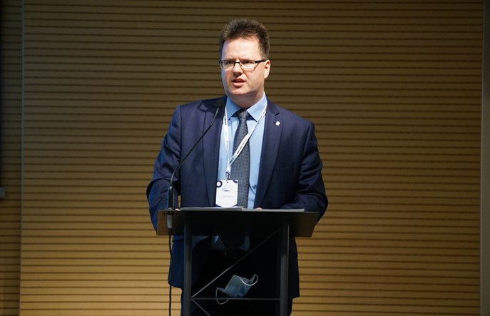 Bittel: Będzie sporo możliwości wsparcia na zakup taboru