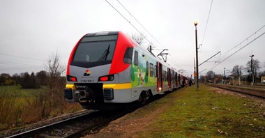 Łódzkie: Prace w Brzustowie wstrzymają pociągi do Drzewicy. IC na objazdach
