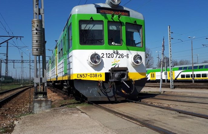 ZNTK Mińsk przemaluje najstarszy EN57 [sprostowanie]