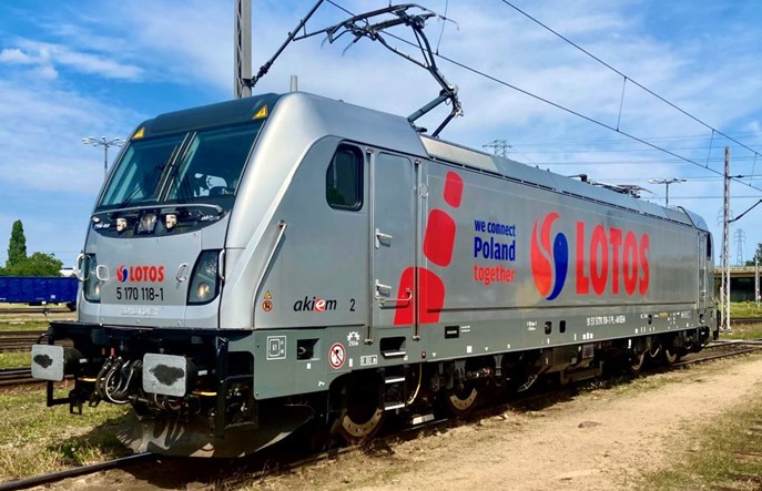 Lotos Kolej z pierwszym Traxxem DC3 od Akiem