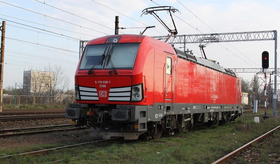 DB Cargo Polska: Koniec 3E, modernizacja TEM2, więcej pojazdów wielosystemowych DB Cargo Polska: Koniec 3E, modernizacja TEM2, więcej pojazdów wielosystemowych