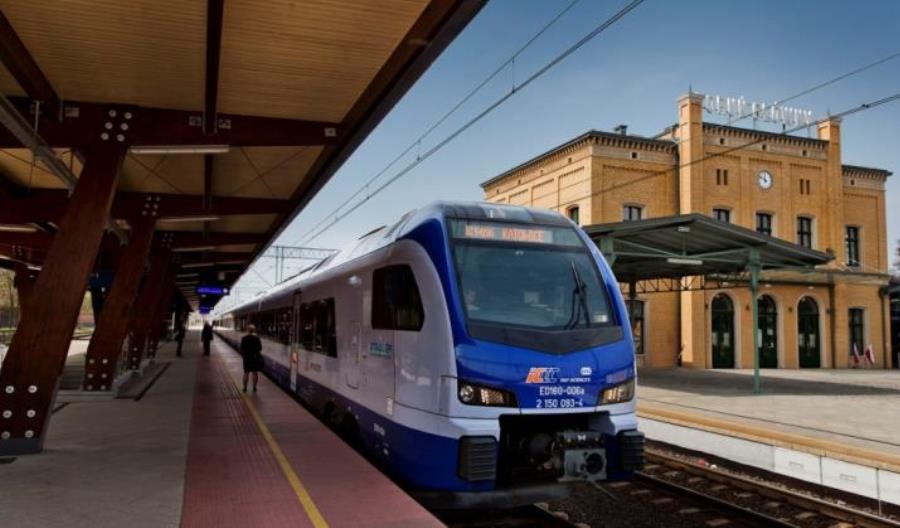 Koniec miejscówek za złotówkę do biletów okresowych w PKP Intercity Koniec miejscówek za złotówkę do biletów okresowych w PKP Intercity
