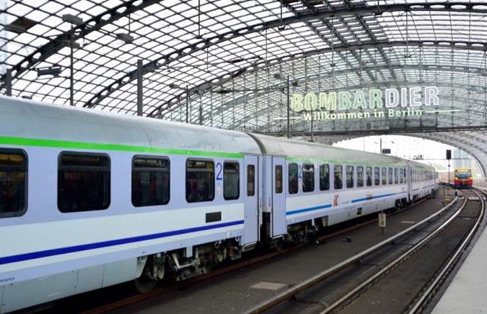 Notoryczne opóźnienia pociągów z Warszawy do Poznania i Berlina. Z czego wynikają?