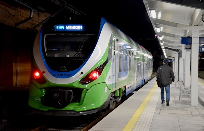 PLK chce zbudować nowy przystanek Strzyżów Zachód. Pominą go pociągi PKA?